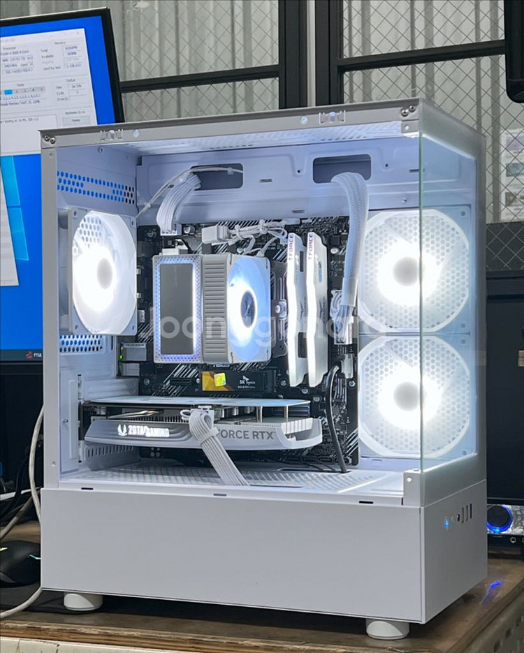 가성비 성능 1위! RTX5060 8g 게이밍 컴퓨터--0