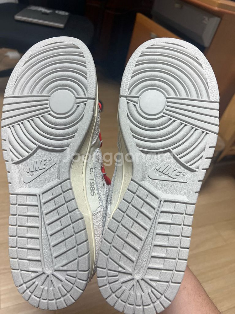 오프화이트 나이키 덩크 lot 33--2