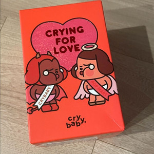 팝마트 크라이베이비 피규어 팔아요.