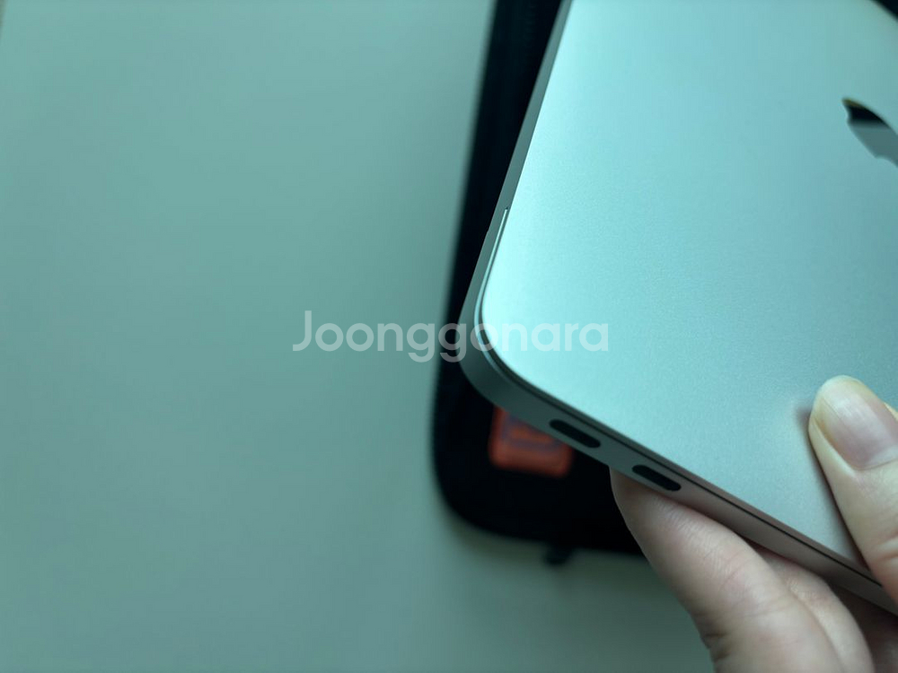 맥북에어 M1 13인치 (2020) 8GB / 256G--6