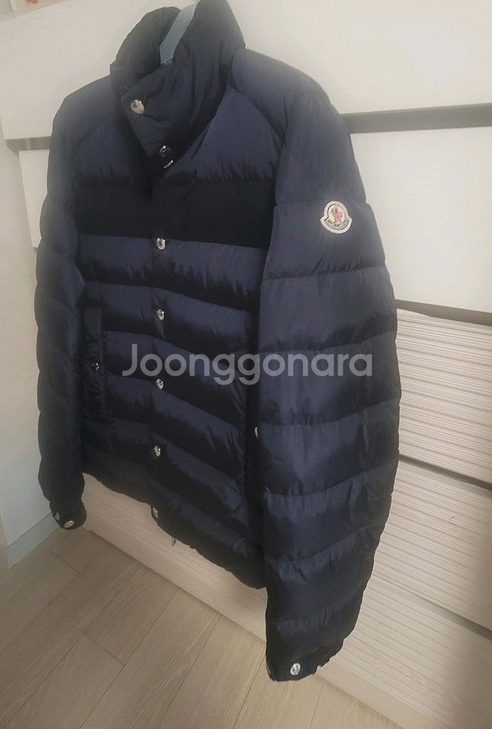 몽클레어 패딩 점퍼 레어템--2