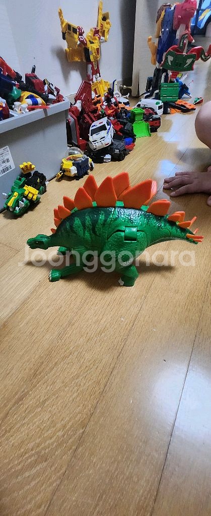 카봇 이글하이더, 테고--6