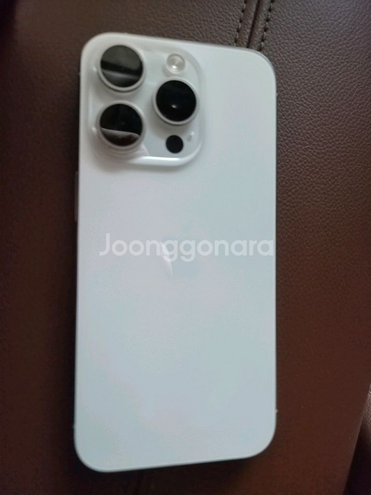 아이폰 15 Pro 화이트 128GB--1