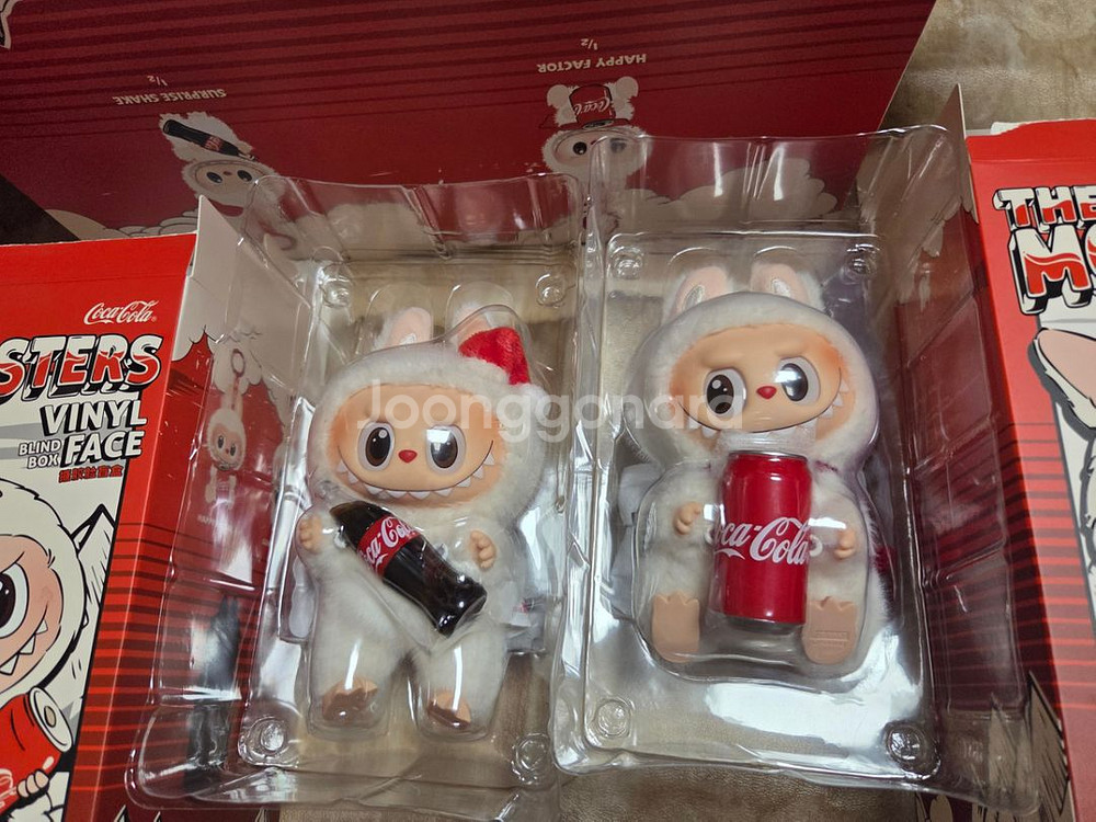 팝마트정품) 라부부 코카콜라 + 옷세트 판매--4
