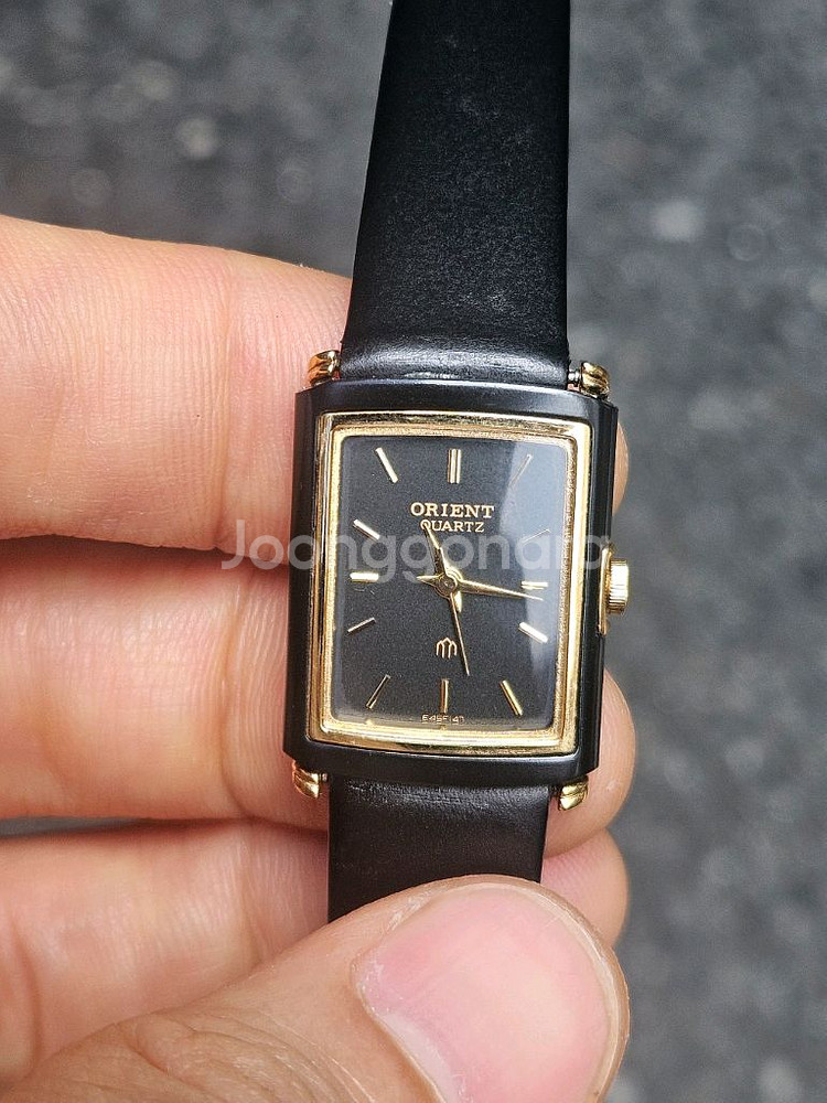 오리엔트 빈티지 탱크시계--0