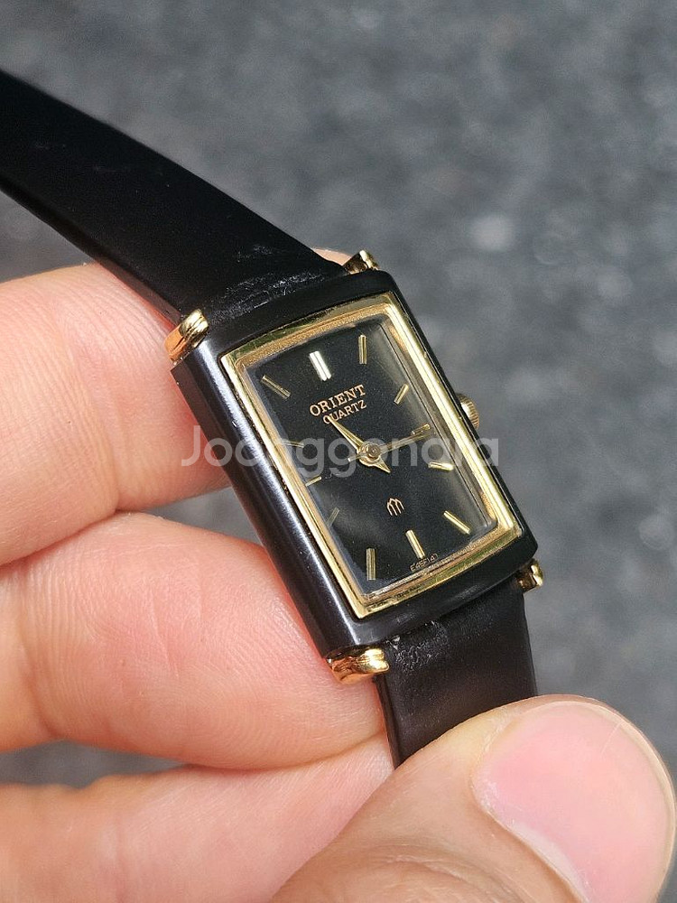 오리엔트 빈티지 탱크시계--2