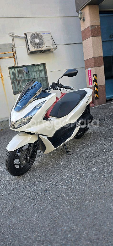 혼다 pcx125 abs tcs 22년 상태깔끔--2