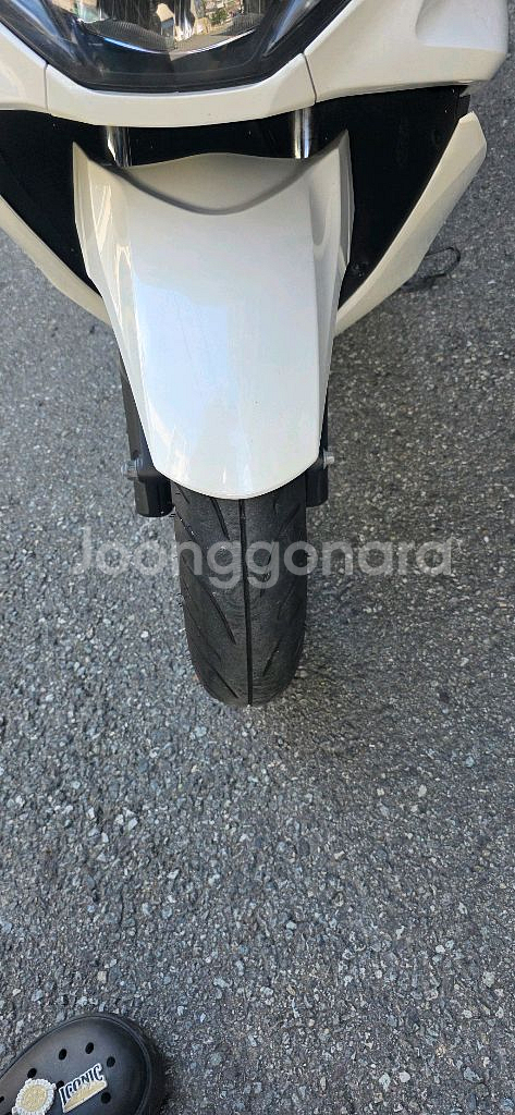 혼다 pcx125 abs tcs 22년 상태깔끔--7