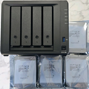 시놀로지 DS420+ NAS + 도시바 HDD
