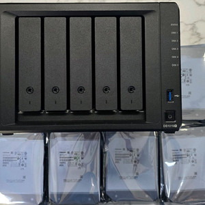 시놀로지 DS1019+ NAS + 도시바 60TB