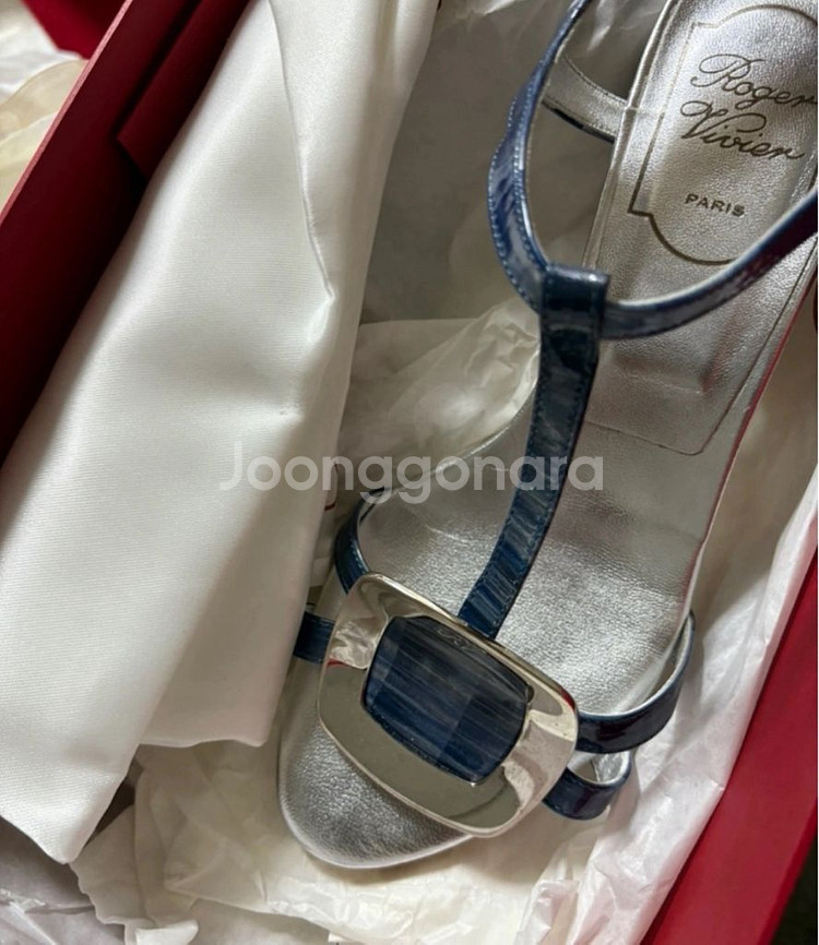 Roger Vivier 샌들 34반--0