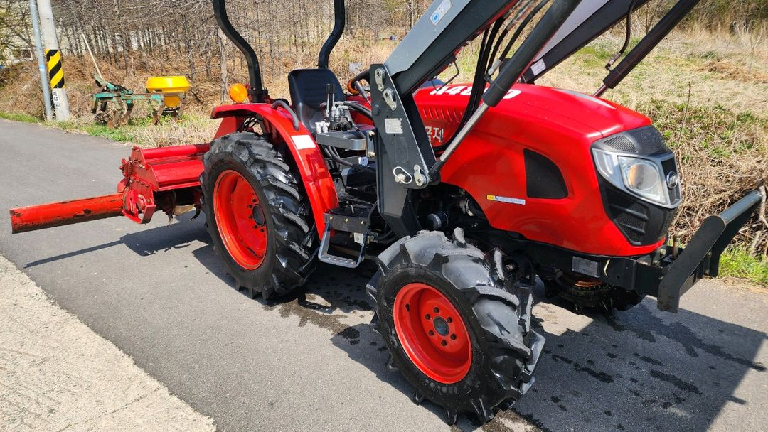 특A급 :국제A 4800트렉터 판매합니다 이미지