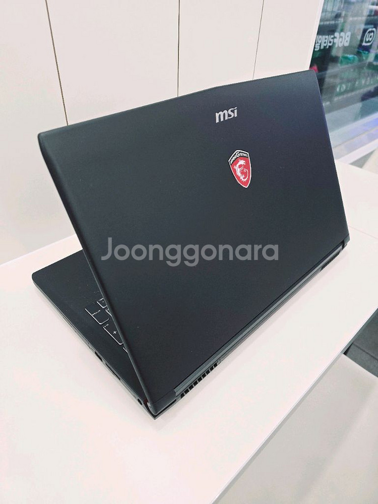 MSI 고성능 i7 게이밍 노트북(램16GB,새배터리)--1