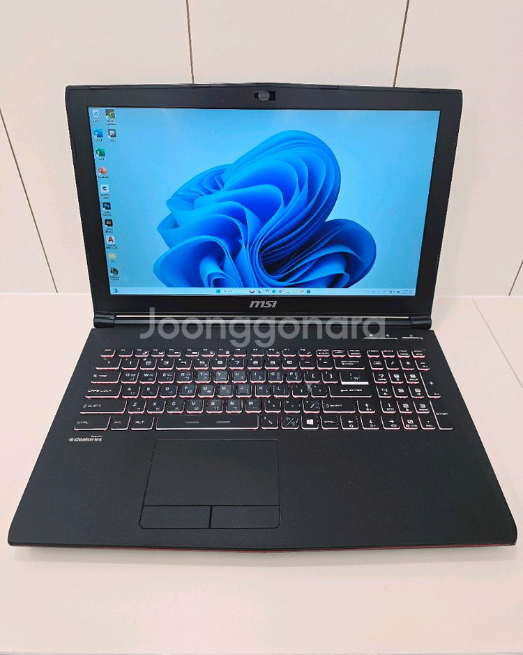 MSI 고성능 i7 게이밍 노트북(램16GB,새배터리)--6