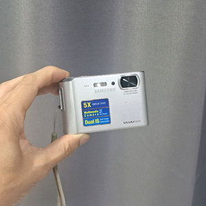 레트로 감성! 삼성 Vluu NV9 빈티지 디카