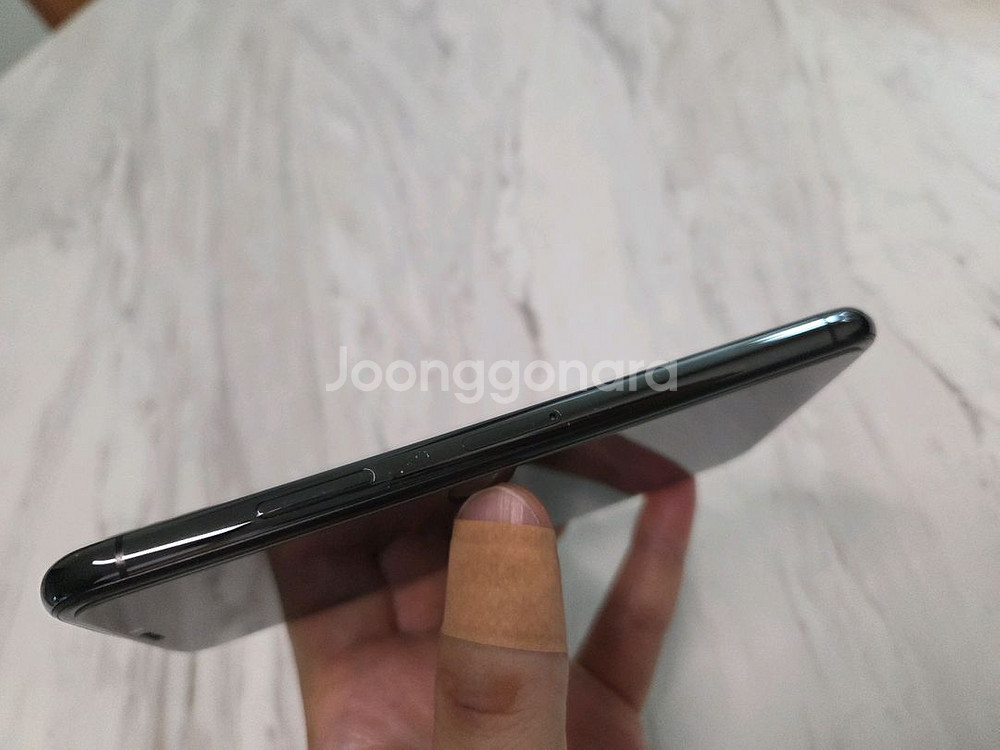 아이폰 XS 512G 판매합니다.--8