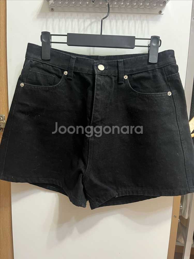 !옷장정리! 블랙 데님 숏팬츠 새상품--0
