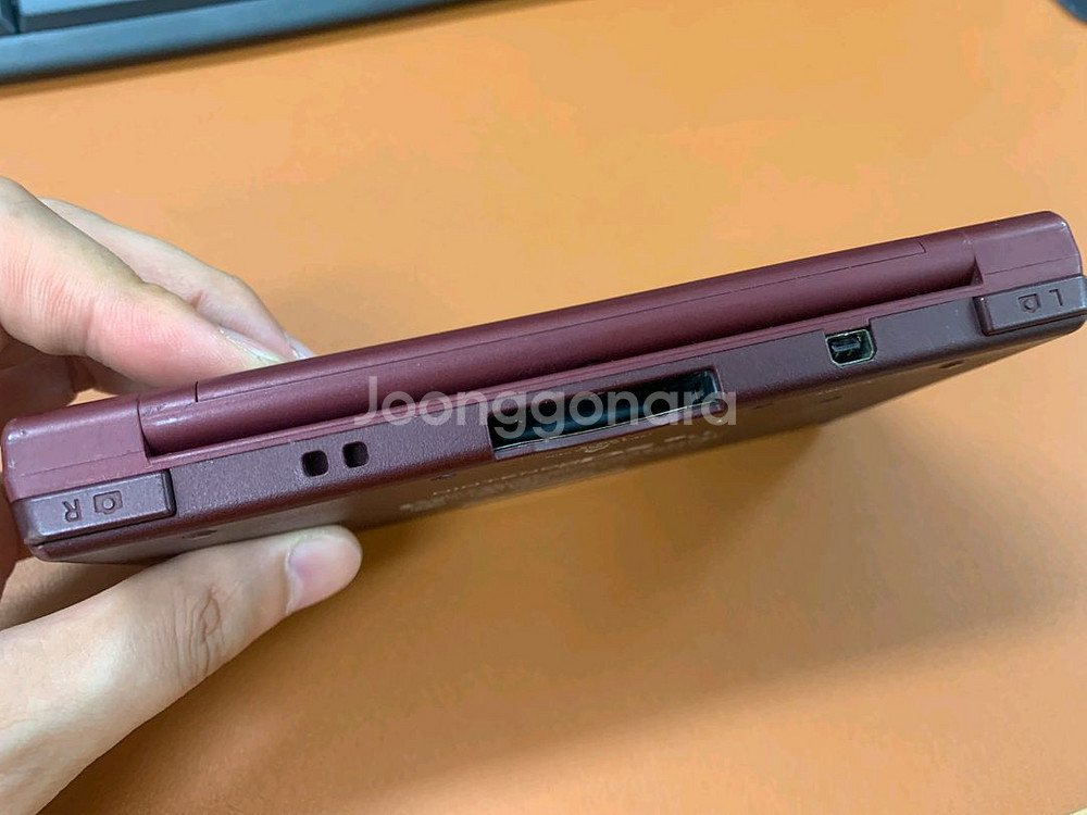 닌텐도 dsi LL 판매합니다.--7