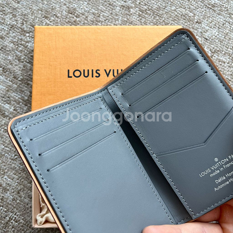 루이비통 모노그램 미러 포켓 오거나이저 카드지갑--3