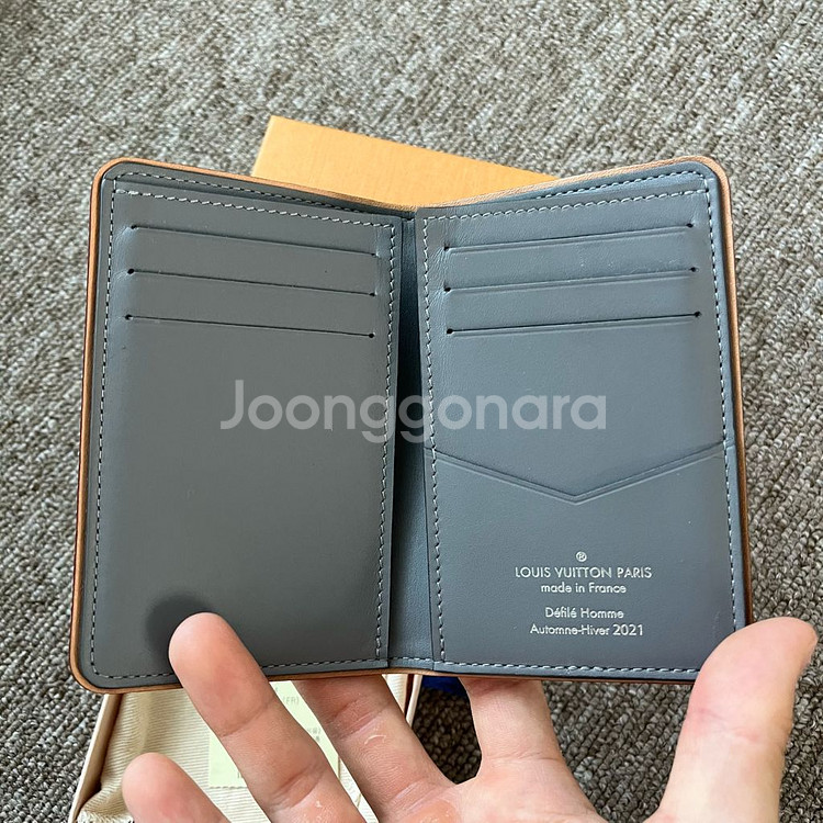 루이비통 모노그램 미러 포켓 오거나이저 카드지갑--2