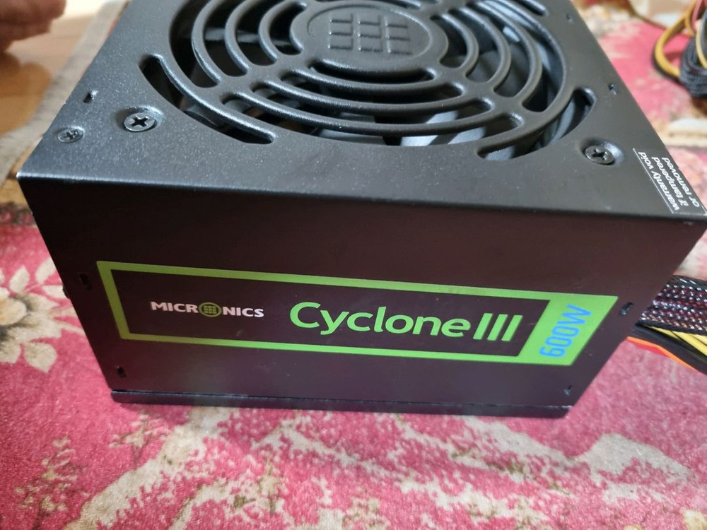 마이크로닉스 Cyclone III 600W 파워 이미지