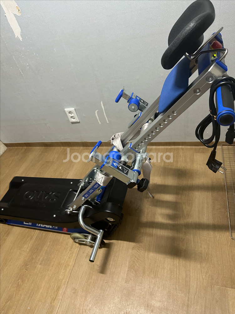 환자용 계단 리프트카 PTR130(복지용구.휠체어리프트--1