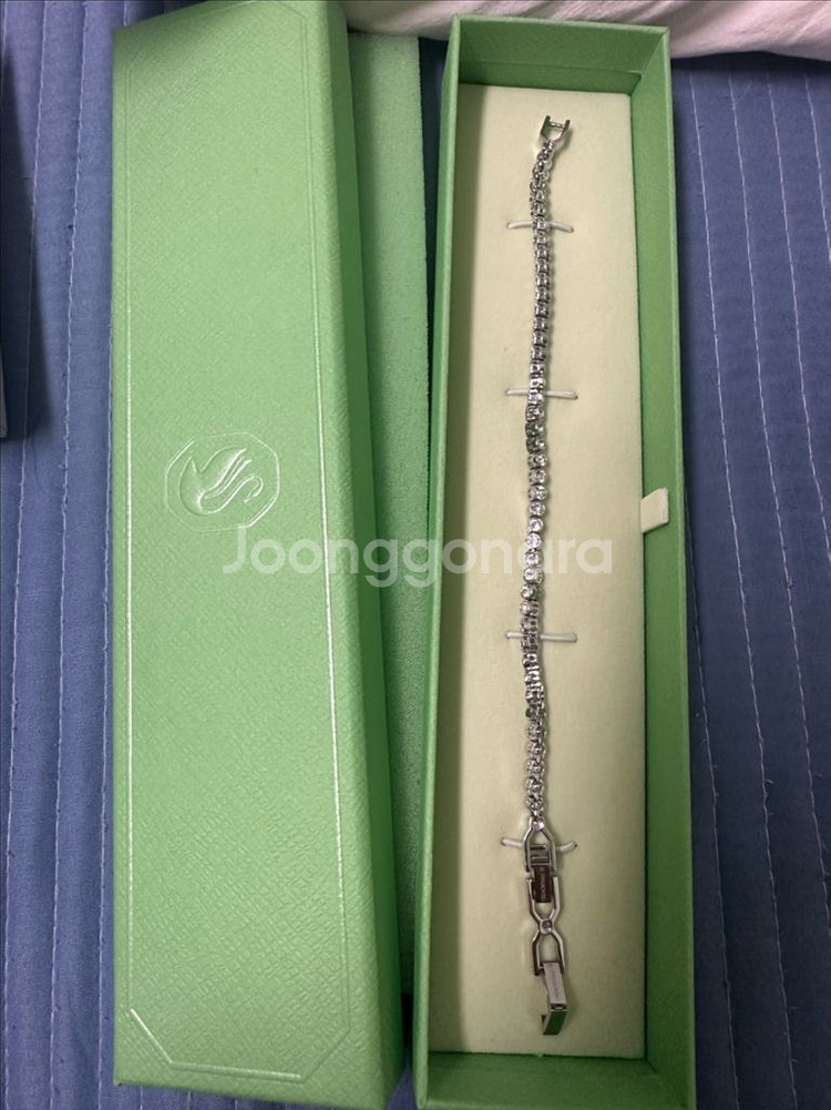 스와로브스키 에밀리 브레이슬릿 화이트--1