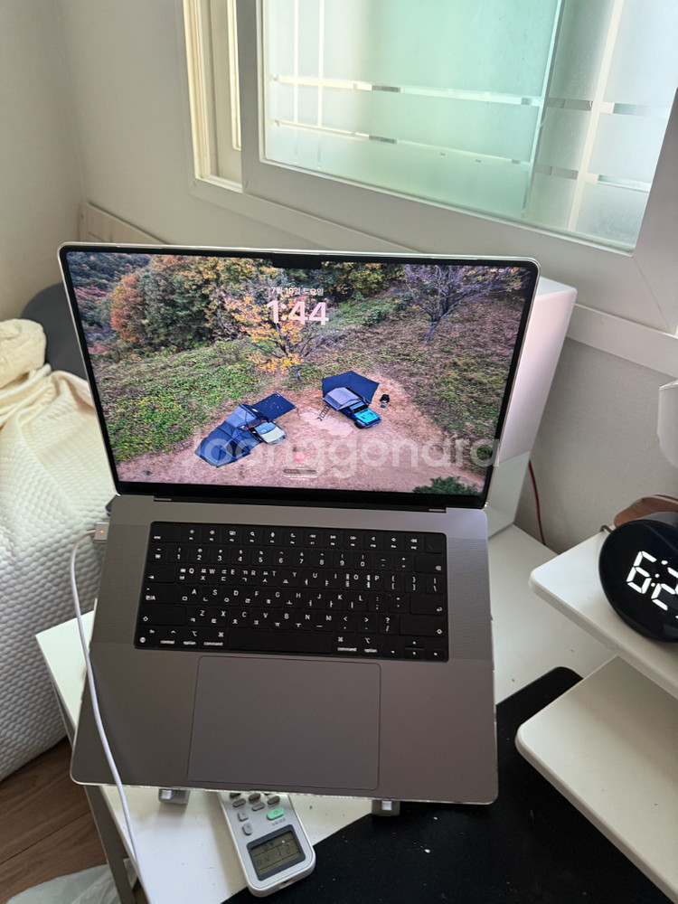 맥북 프로 16 M1 Pro--1