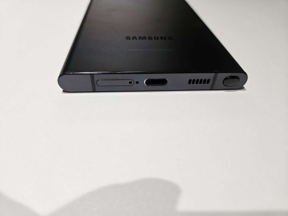 갤럭시S22울트라 블랙 A급 휴대폰 팔아요--1