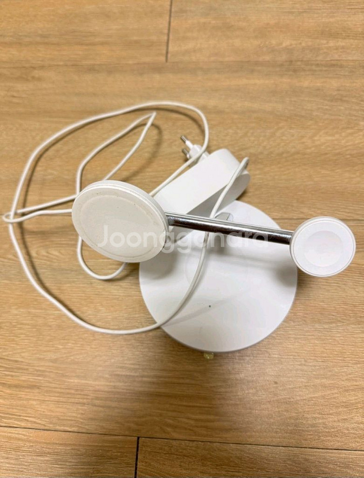 벨킨 3in1 무선 충전기(애플기기)--0