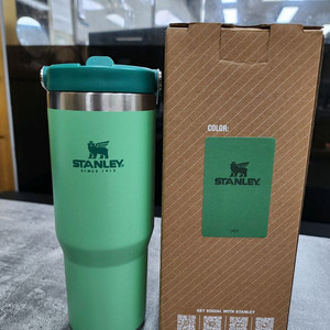 (새상품) 스탠리텀블러 판매합니다 (887ml)