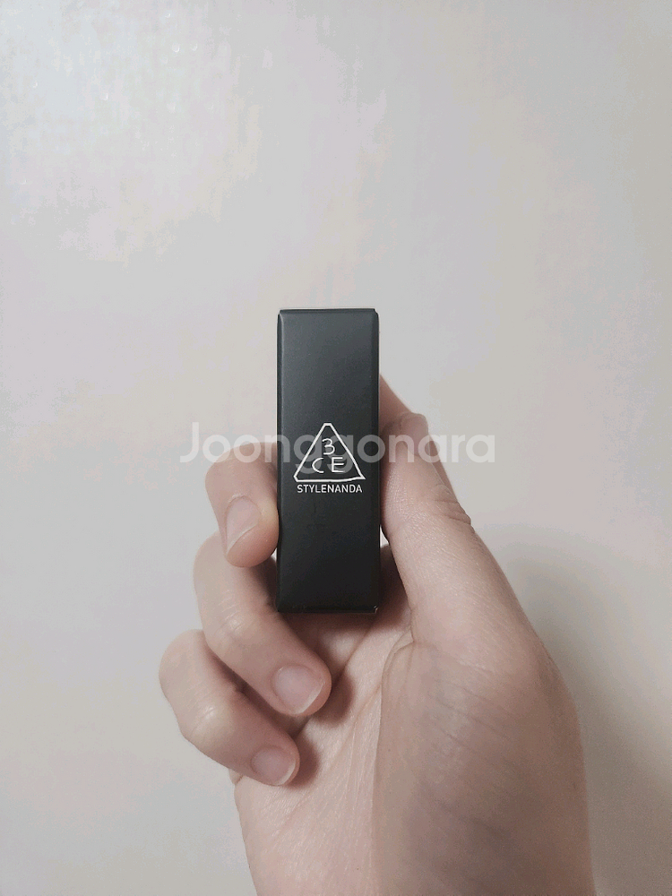 3ce 아이스위치 더블노트 미니 글리터 팝니다--0
