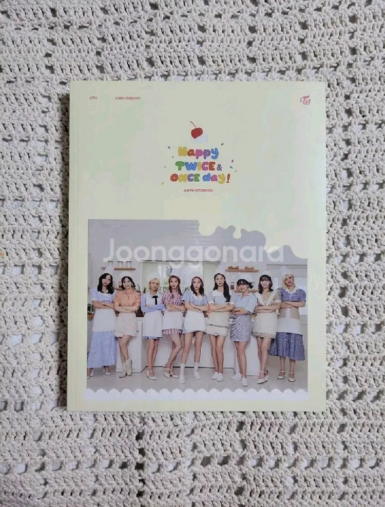 트와이스 6주년 한정판 AR 포토북--0