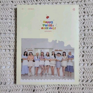 트와이스 6주년 한정판 AR 포토북
