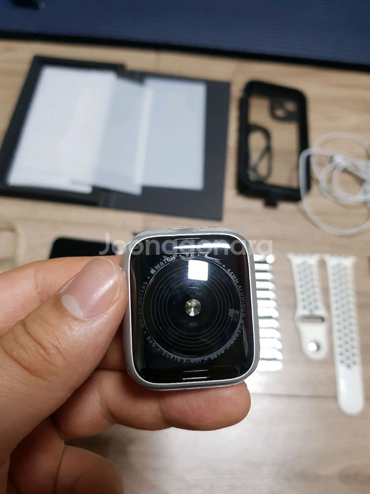 애플워치 SE nike 44mm--3