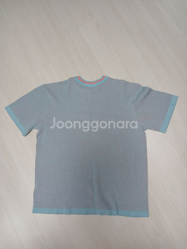 루이비통 쇼트 슬리브드 크루넥 반팔티--1