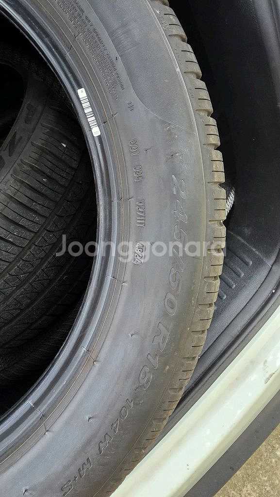 피렐리 PZERO 245/50/R18 타이어 팝니다--3