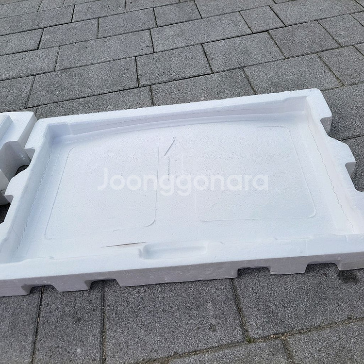 24인치 커버드모니터 포장용박스 팜니다 스티로폼내장.--4