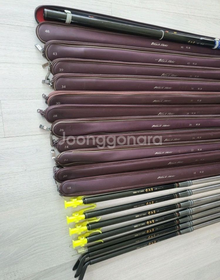 산노을 낚시대 11대 받침대 7대--1