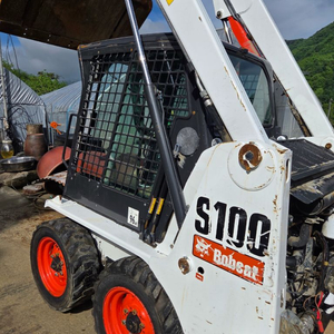 밥캣 s100
