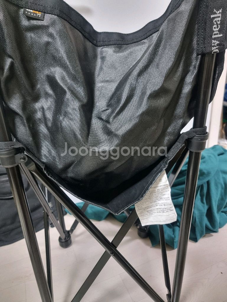 스노우피크 블랙 에디션 캠핑 체어 LV-251 팝니다--4