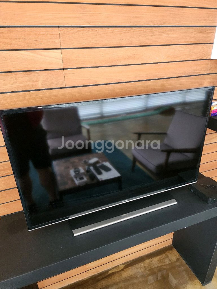 삼성전자 TV un40hu7000f 40인치 팝니다--0