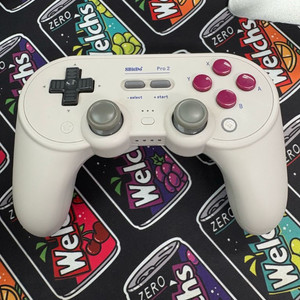 8bitdo 프로2 컨트롤러 팔아요