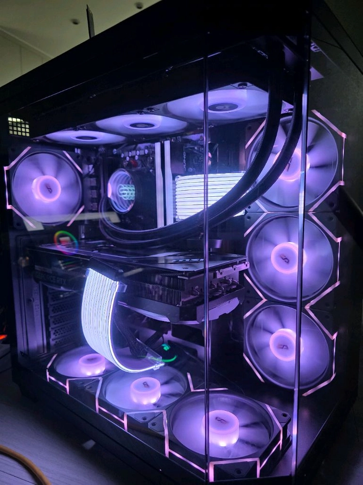 라이젠7 7800X3D RTX4080S 고사양 이미지