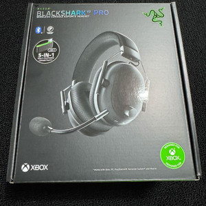 레이저 블랙샤크 V2 pro xbox 판매합니다