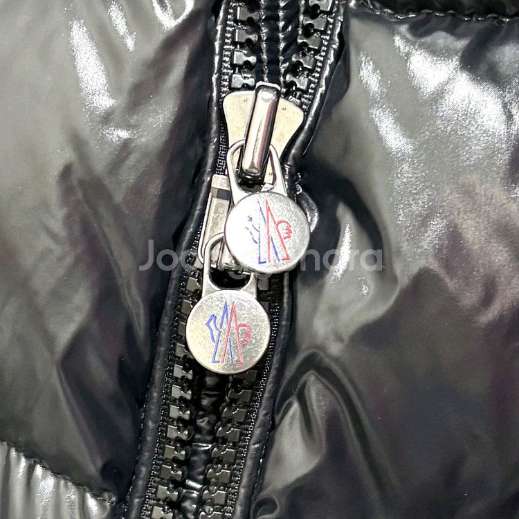 몽클레어 마야 패딩 5사이즈--3