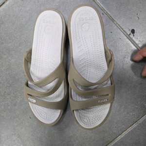 크록스230