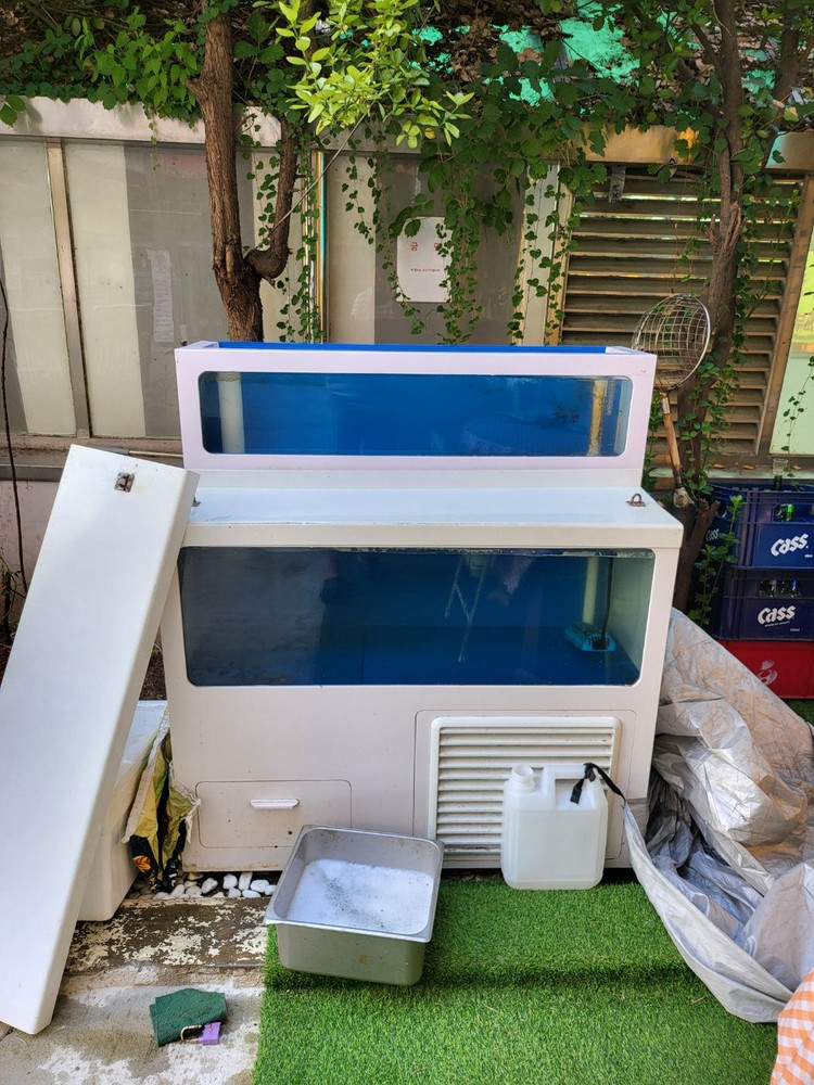 업소용수족관. 횟집수족관. 활어수족관.2단수족관.수족관 이미지