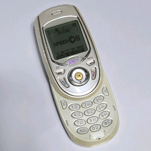 올드폰 구형폰 옛날폰 피처폰 스카이 IM-5100 화이