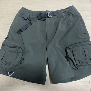나이키 ACG 카고 쇼츠 세쿼이아